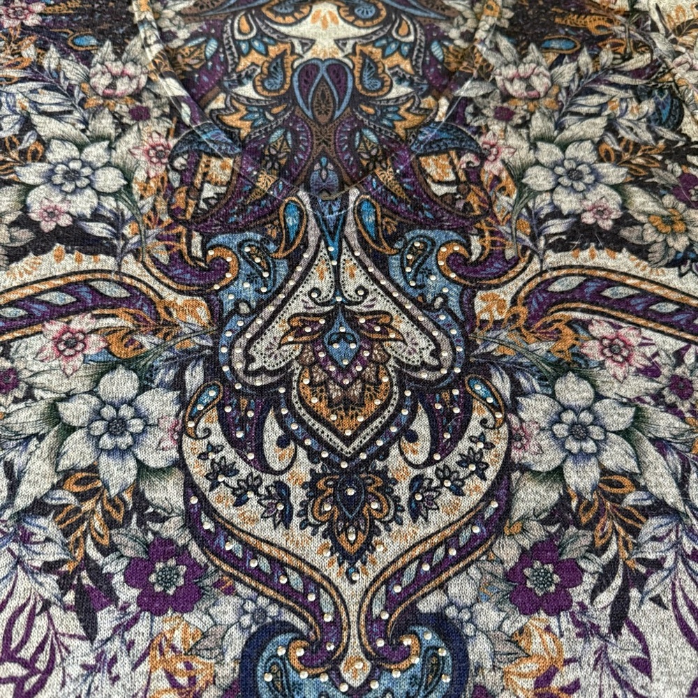 ONE WORLD Floral Boho V-neck Gray, Purple, Blue 3/4 Sleeve Blouse - Picture 4 of 14